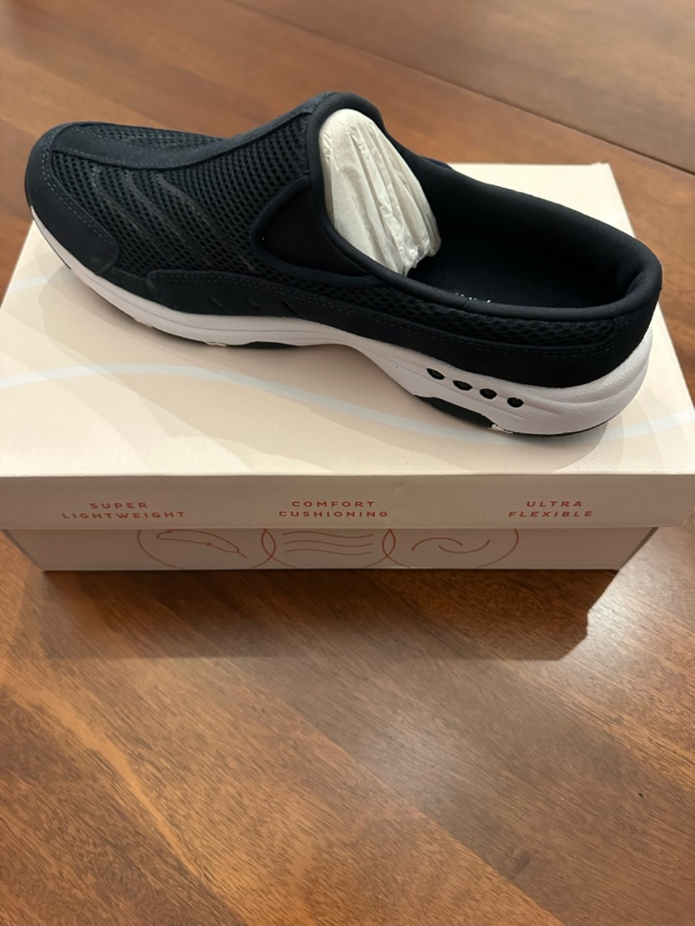 Easy Spirit Traveltime Classic Clogs in Navy